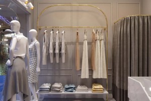  Thiết kế shop thời trang cho diện tích nhỏ  và một vài gợi ý cho bạn